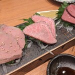 恵比寿 いっちょかみ - 肉刺しの三点盛り