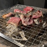 炭火焼肉 輝翔 - 