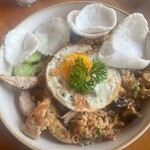 Warung Bejana - ナシゴレン