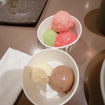 ブッフェアンドカフェ スロープサイドダイナー ザクロ - 