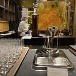 ブッフェアンドカフェ スロープサイドダイナー ザクロ - 