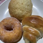 Truffle BAKERY 大阪本店 - 