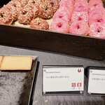 ブッフェアンドカフェ スロープサイドダイナー ザクロ - 