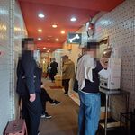 一条流中華そば 智颯 - 1階の行列状況！