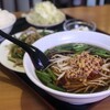 四季紅福 - ランチメニュー“青椒肉絲“、スープを台湾ラーメンに変更