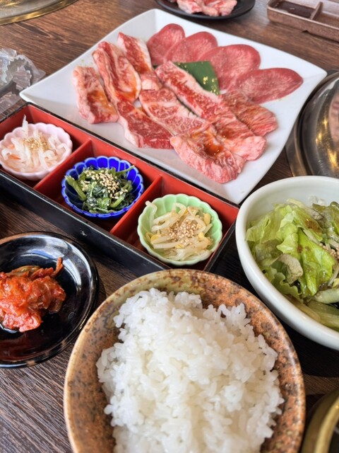 Karubi Ya Funabori Ekimae Ten