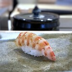 Sushi Uchio - ＊車海老は大きめで、甘みを感じて美味しい。