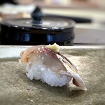 Sushi Uchio - ◆鯵・・肉厚ではないですが、普通に美味しい。