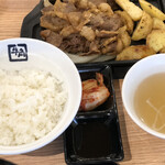 牛角焼肉食堂 - 