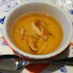 Aoyama - アミューズ(lunch)ホタテ貝と松茸のロワイヤル