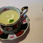 Aoyama - さつまいものスープ