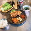 韓国料理とサムギョプサル 豚まる