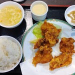 中華料理 桃源 - 料理写真:ランチ 鶏の唐揚げ