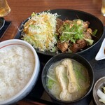 炭火焼豚丼 信玄 - 