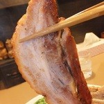 ラーメン櫻島 - 櫻島ラーメン　８５０円のチャーシュー　１　炙りチャーシュー【　２０１３年１１月　】