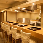 和合藝術 - カウンター