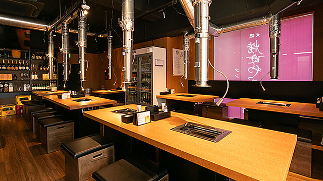 座席 : 焼肉やっちゃん 新橋店 - 新橋/焼肉 | 食べログ