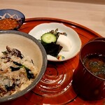 馬車道 大かわ - イクラ付食事