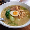 Tengu Kitakoshi Ramen - ◆塩 狗らーめん　710円
                
                スープ
                塩:乳化した豚骨スープでまろやか、やや塩みが強めで、
                一番、出汁の特徴が良くわかる。