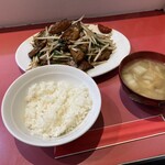 レバニラや金太郎 - 