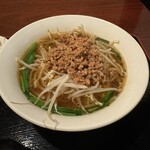 Kenkou Chuuka Seiren - ランチの台湾ラーメン　1000円