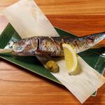 『名產』烤整條上肥沙丁魚