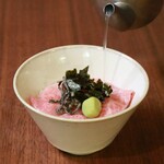 NEW 【人气菜单】 收尾的肉茶泡饭