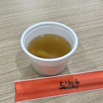 中国酒家 上海亭 - 酢豚弁当に付いてきたお味噌汁♪