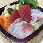 すしの玉川 - 『ちらし並』