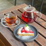 Orange Fields Tea Garden - いちごのタルト 紅茶セット