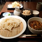 多摩うどん ぽんぽこ - つけ汁きのこうどん　たきこみごはん　かき揚げ