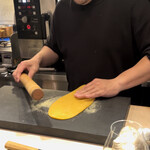 U.KAI - 目の前で打たれる手打ちパスタ見てるだけで楽しい♪