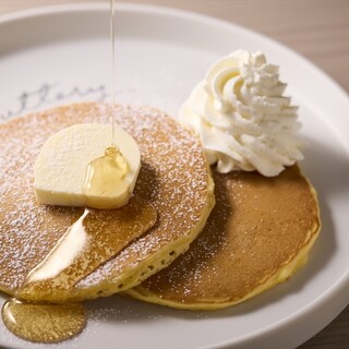 カフェ店限定。贅沢なバタースイーツ