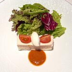 ラ・フィーユ - 1️⃣前菜　スモークサーモンのムースとポテトサラダのプレッセ　