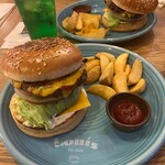Louis Hamburger Restaurant - Classic Cheese Burger[クラシックチーズバーガー]