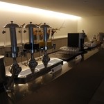 望楼NOGUCHI登別 - ラウンジではフリードリンクで楽しめます