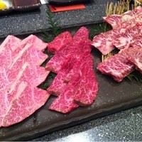 黒毛和牛焼肉 肉處 きっしゃん 西中島総本店 - お肉
