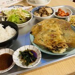 Choroya - 餃子定食