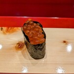 Sushizen Harushin - イクラ醤油漬け