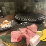 Yakiniku Tsuruhashi - 