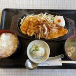 Oshokujidokoro Jinya - 豚しょうが焼き定食