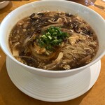 中華料理 彩鳳 - 酸辣湯麺
