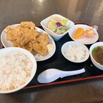 中華料理　幸莱 - カラアゲ定食　950円