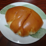 グランクレール - 料理写真:3代目ふわとろクリームパン
