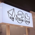 AM STRAM GRAM  - 