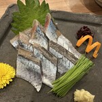 一丁 - 秋刀魚刺身