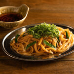 Grilled udon noodles with sauce