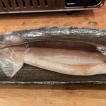 三陸居酒屋 漁火 - イカも自分たちで焼いて切って
