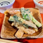 JapaneseBarKATSU - 柿ときゅうりの胡麻味噌和え