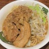 ラーメン 雷 東京本丸店